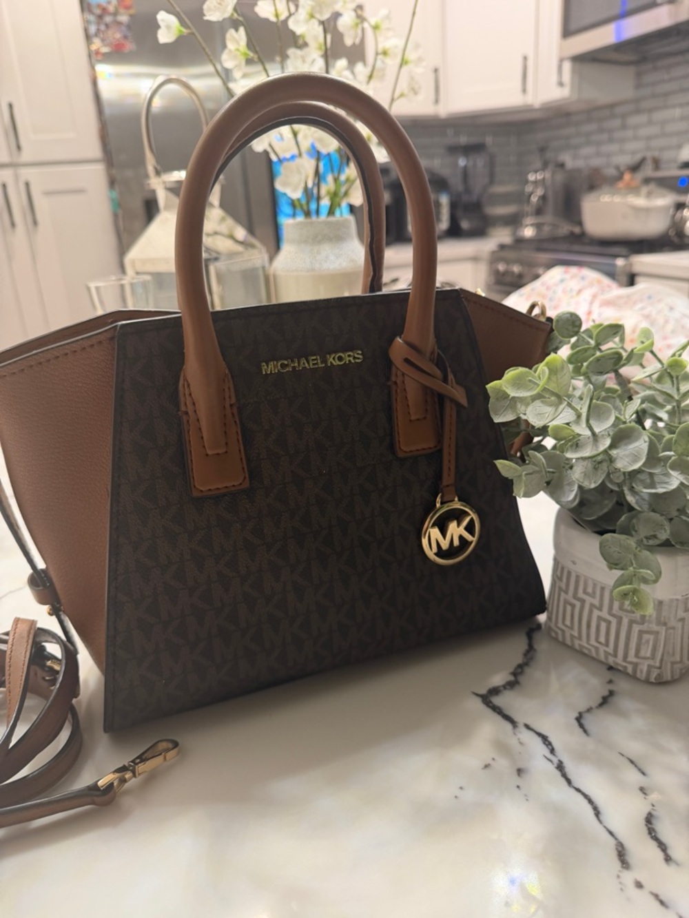 Michael Kors Brown and Tan Satchel - Picture 14 of 16